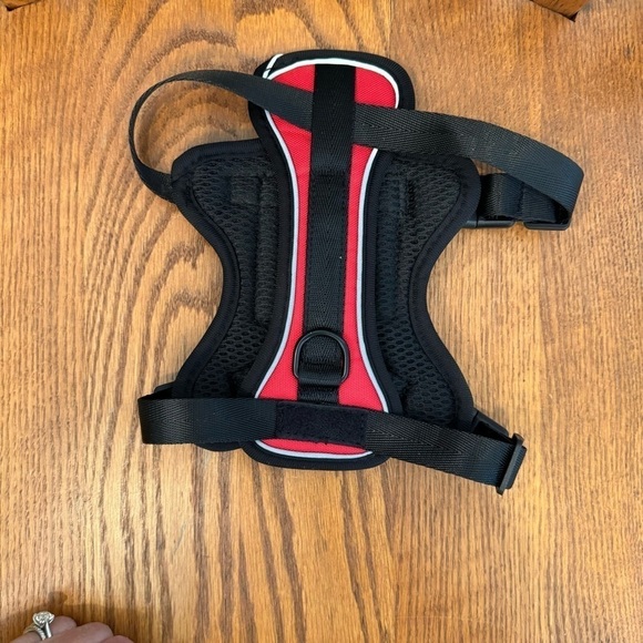 π 6/$60, Service Dog In Training, XSmall Dog, Adjustable Harness, Red Black - Picture 4 of 8